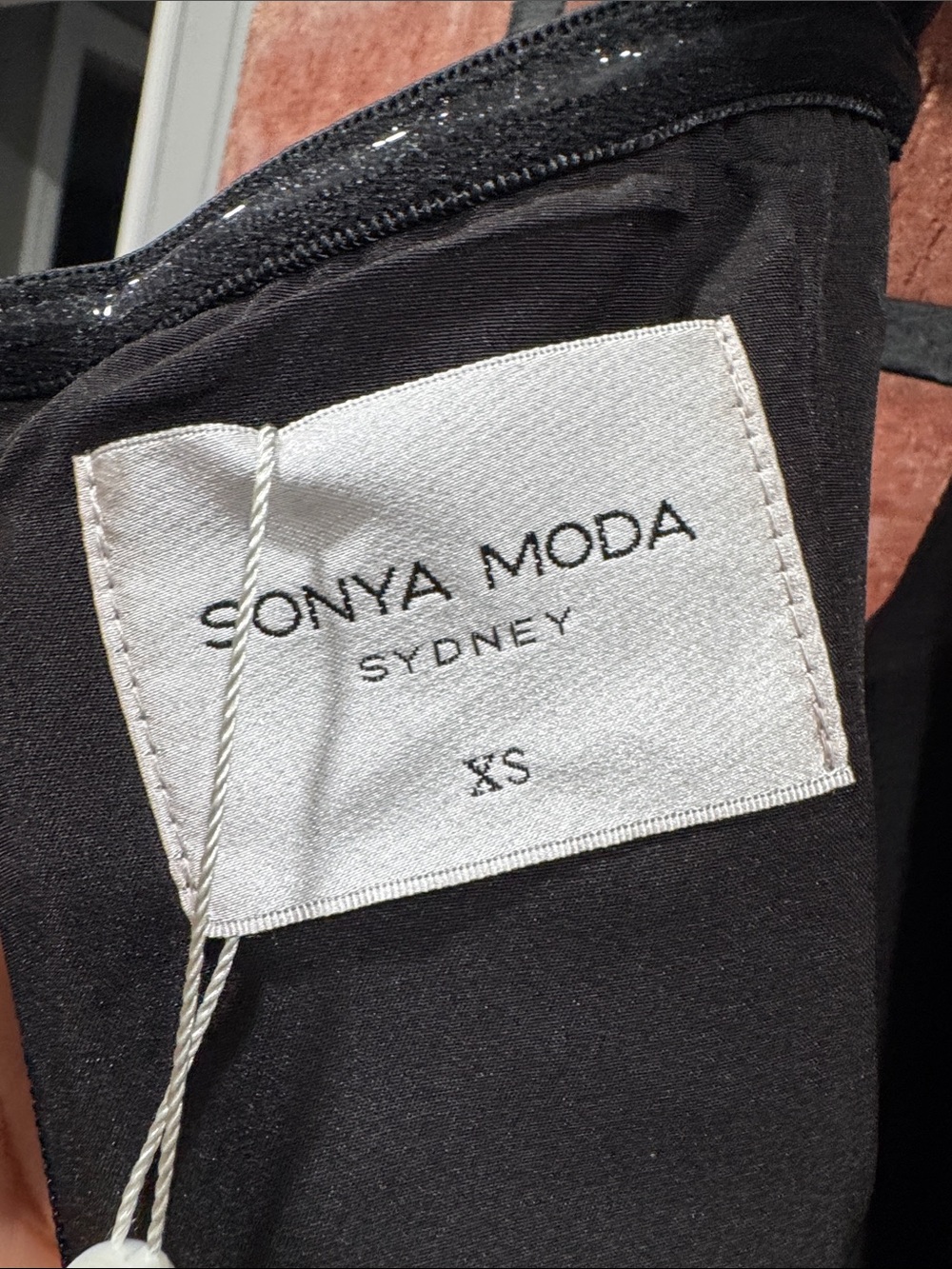 Sonya LOLA DRESS - Picture 15 of 15